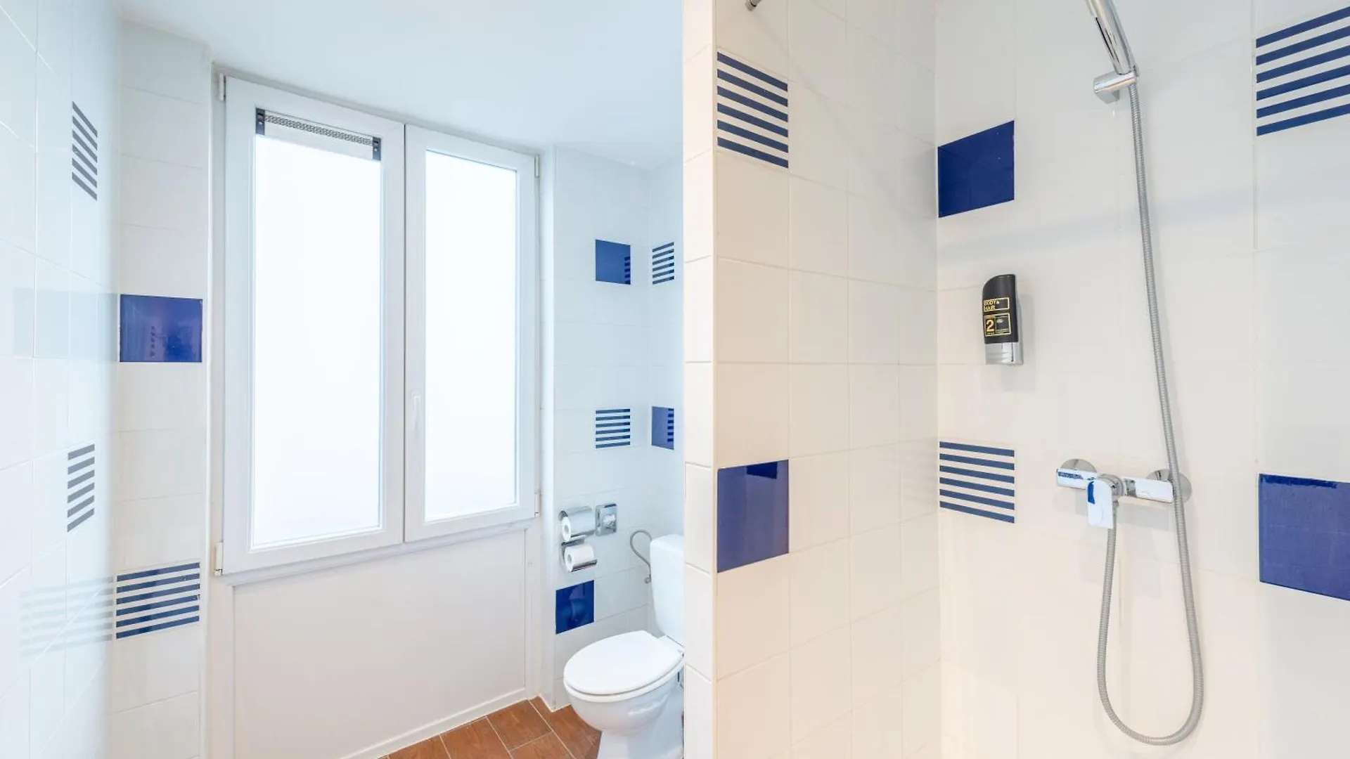 **  Hotel Barry Brusel Belgie