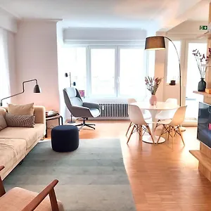 Bright And Stylish Next To The Sea! Ostende