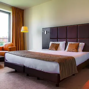 https://premier-suites-brussels-lounge.hotelsantwerp.net