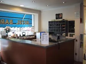 בריסל Hotel Barry